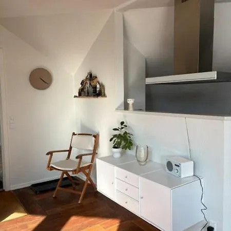 Lovely In The Heart Of Skagen Town 펜션 Aro